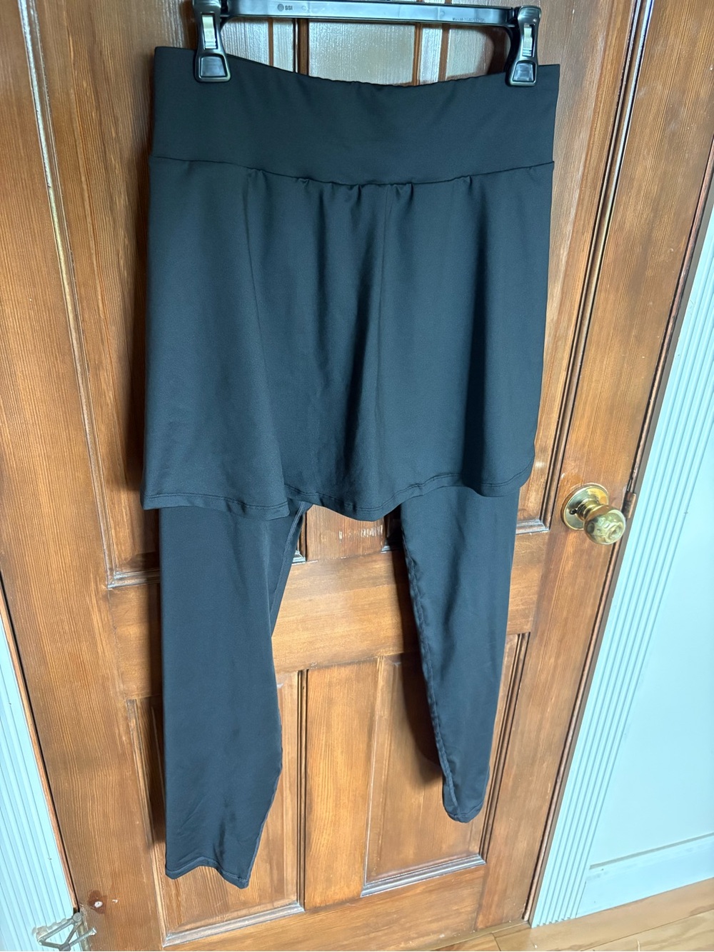 Skleggings! (Black Skirted Leggings)